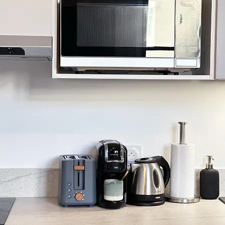 Apartment Cosy Et Climatise Au Palais Riviera Vieux